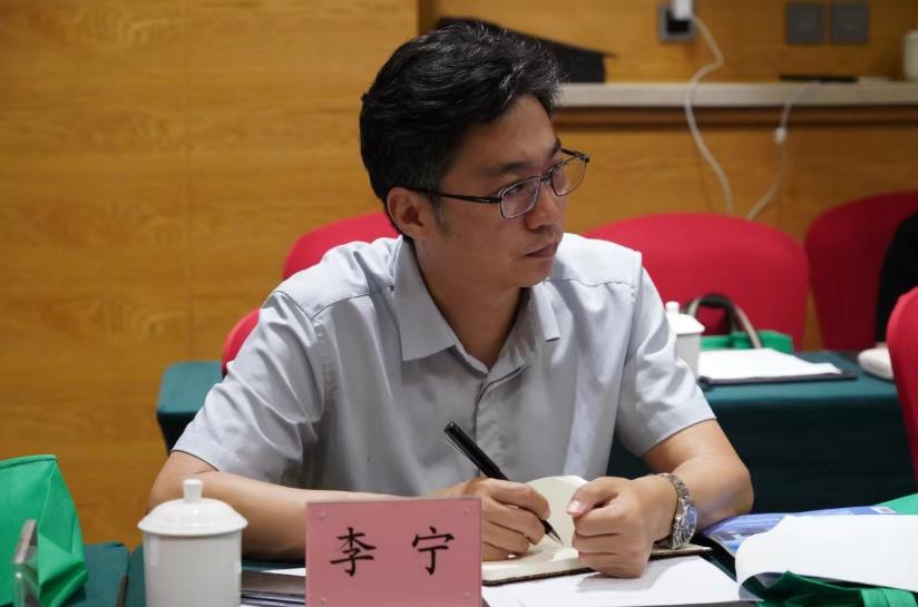 以經(jīng)濟體制改革為牽引   持續推進(jìn)城鄉融合發(fā)展   ——中國城鎮化促進(jìn)會(huì )學(xué)習貫徹二十屆三中全會(huì )精神座談會(huì )發(fā)言摘要