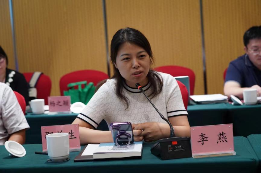 以經(jīng)濟體制改革為牽引   持續推進(jìn)城鄉融合發(fā)展   ——中國城鎮化促進(jìn)會(huì )學(xué)習貫徹二十屆三中全會(huì )精神座談會(huì )發(fā)言摘要