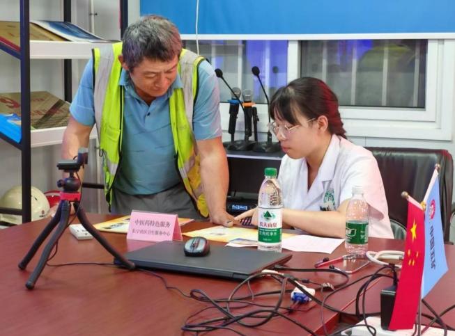 上海寶冶曙光（安徽）總部基地項目開(kāi)展義診活動(dòng)